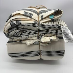 unknown brand Ashton Luxe Beddy's: color - Multicolor, size - 0